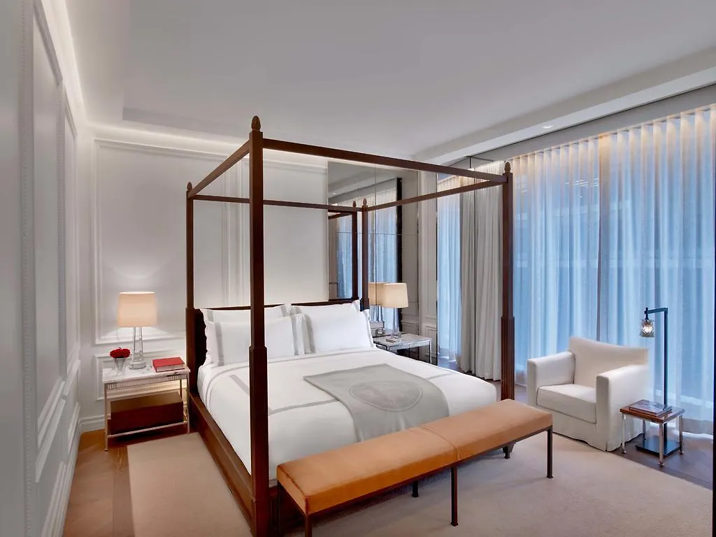 Baccarat Hotel And Residences New York 5*,