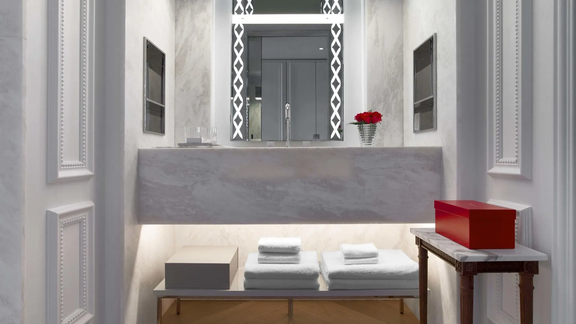 Baccarat Hotel And Residences New York